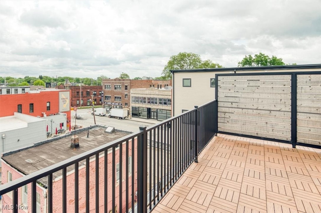 1989 W 47th Street
