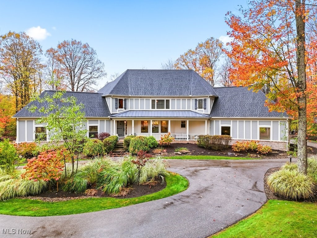 9550 Weathervane Drive