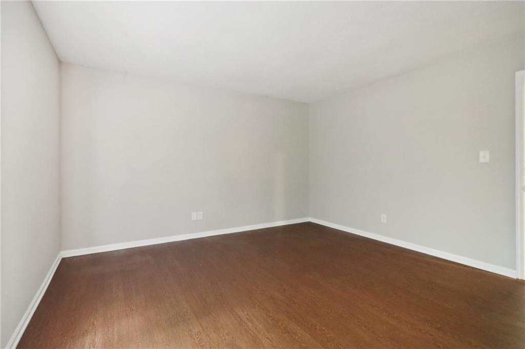 5233 McCarter Station