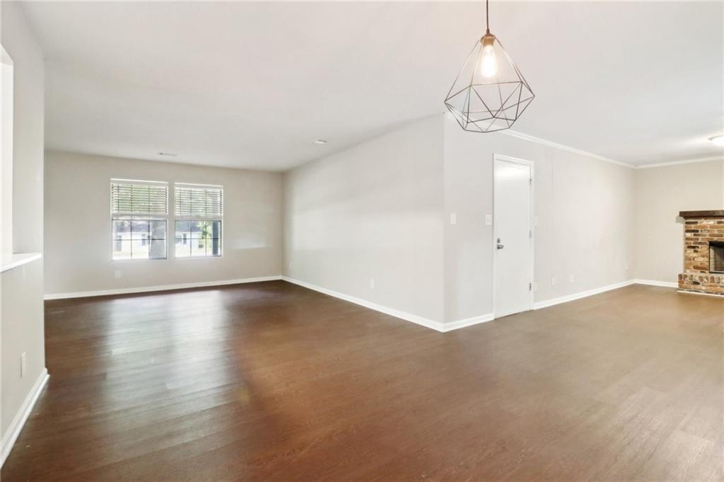 5233 McCarter Station