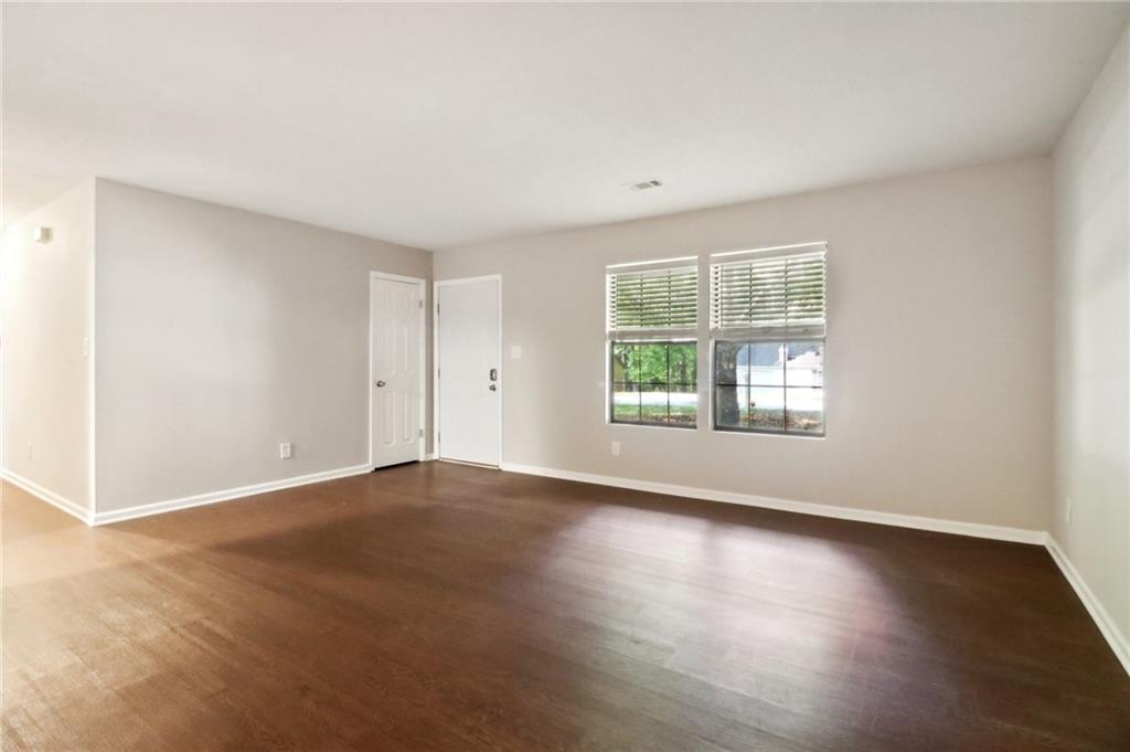 5233 McCarter Station