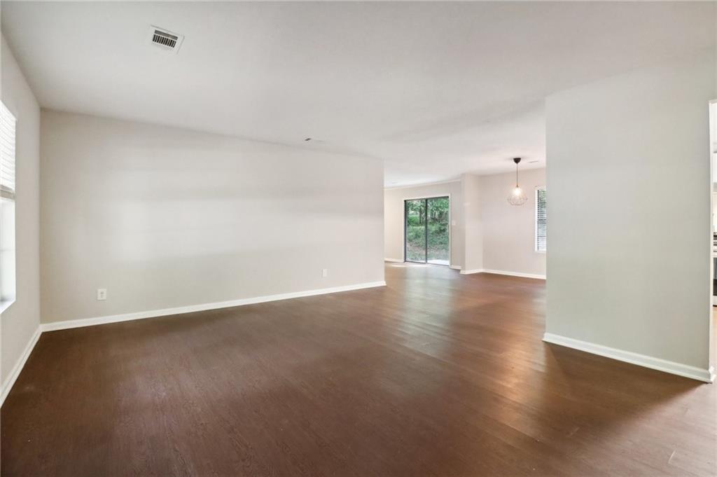 5233 McCarter Station