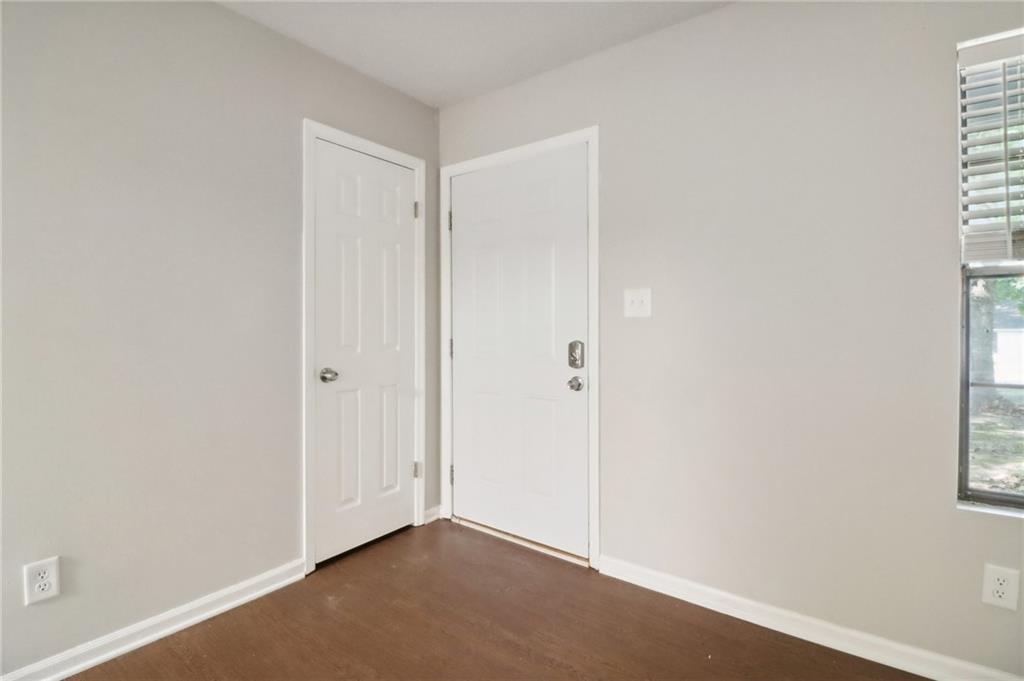 5233 McCarter Station