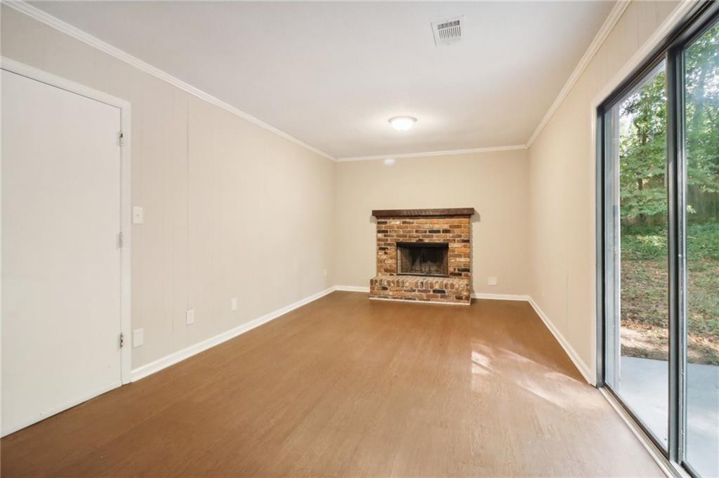 5233 McCarter Station