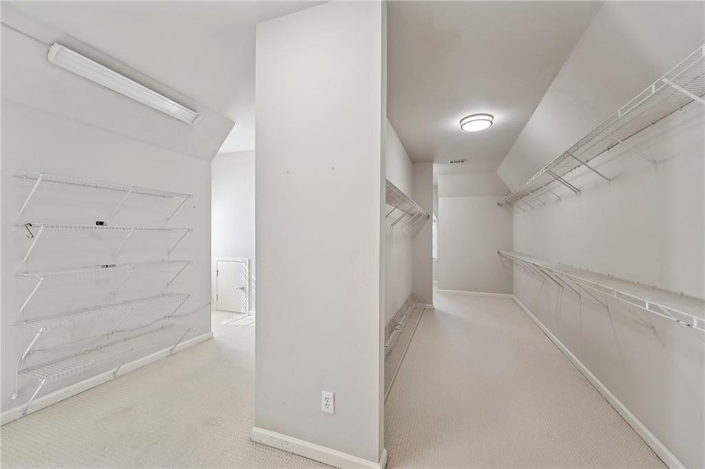 1416 Falkirk Lane NW