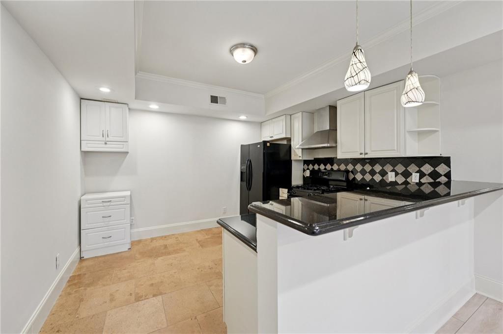 1416 Falkirk Lane NW