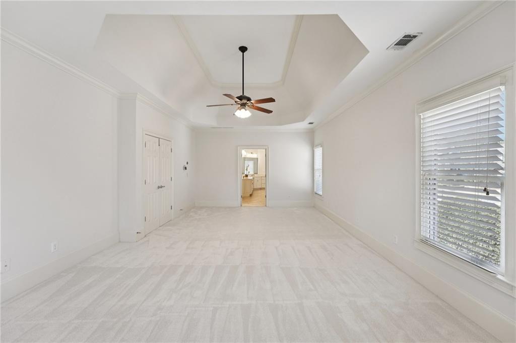 1416 Falkirk Lane NW