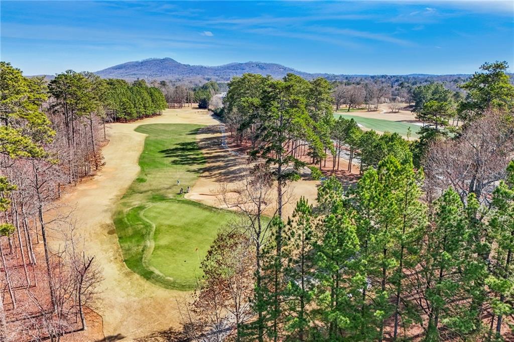 1416 Falkirk Lane NW