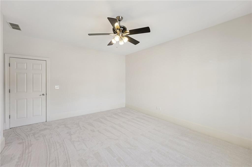 1416 Falkirk Lane NW