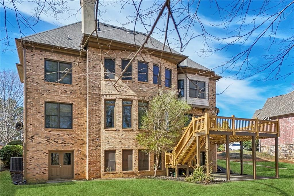 1416 Falkirk Lane NW