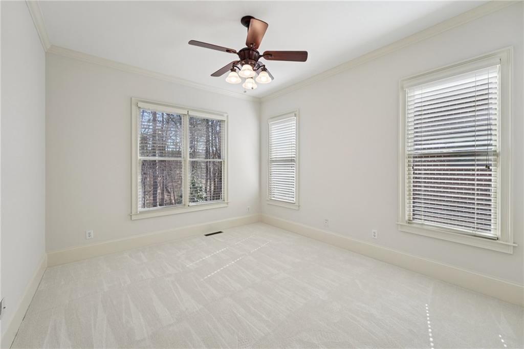 1416 Falkirk Lane NW