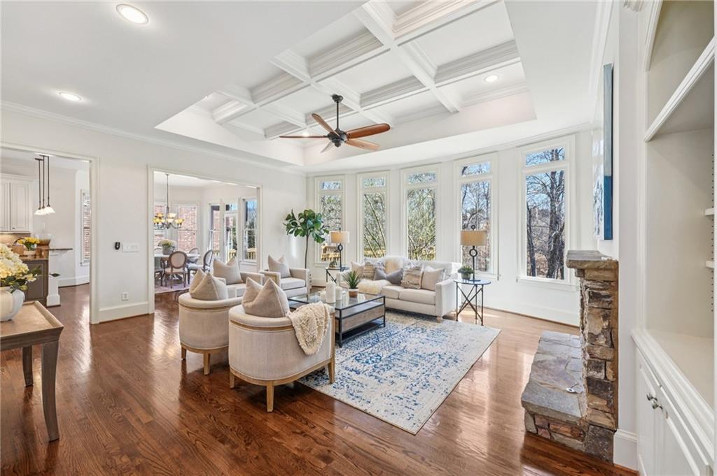 1416 Falkirk Lane NW