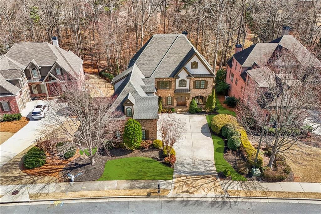 1416 Falkirk Lane NW