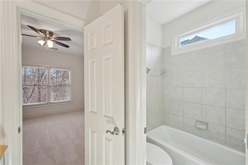 1416 Falkirk Lane NW