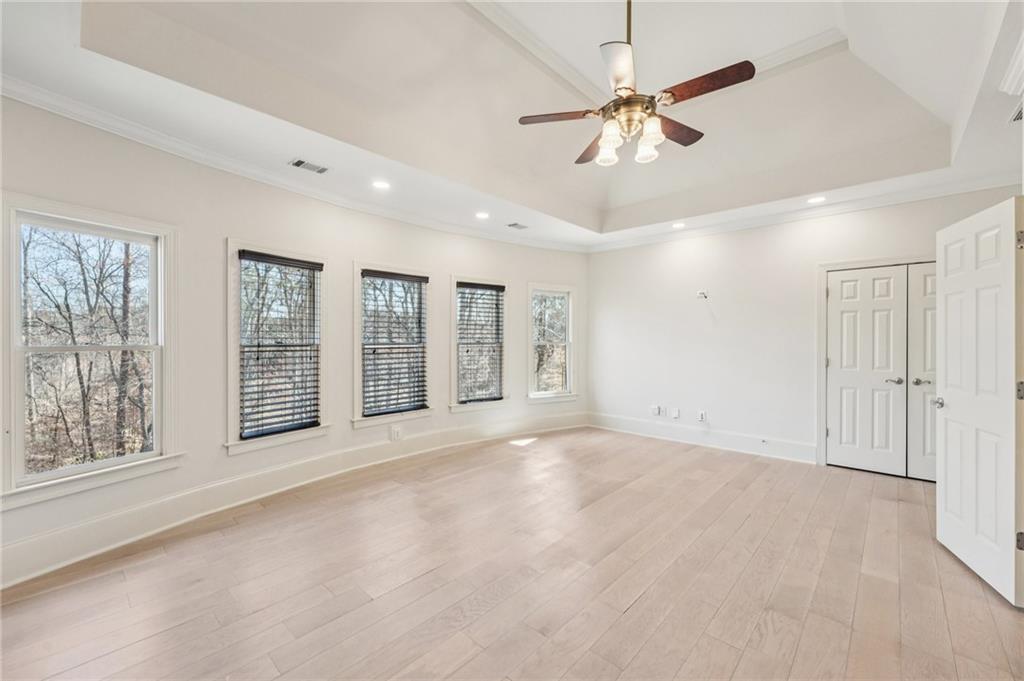 1416 Falkirk Lane NW