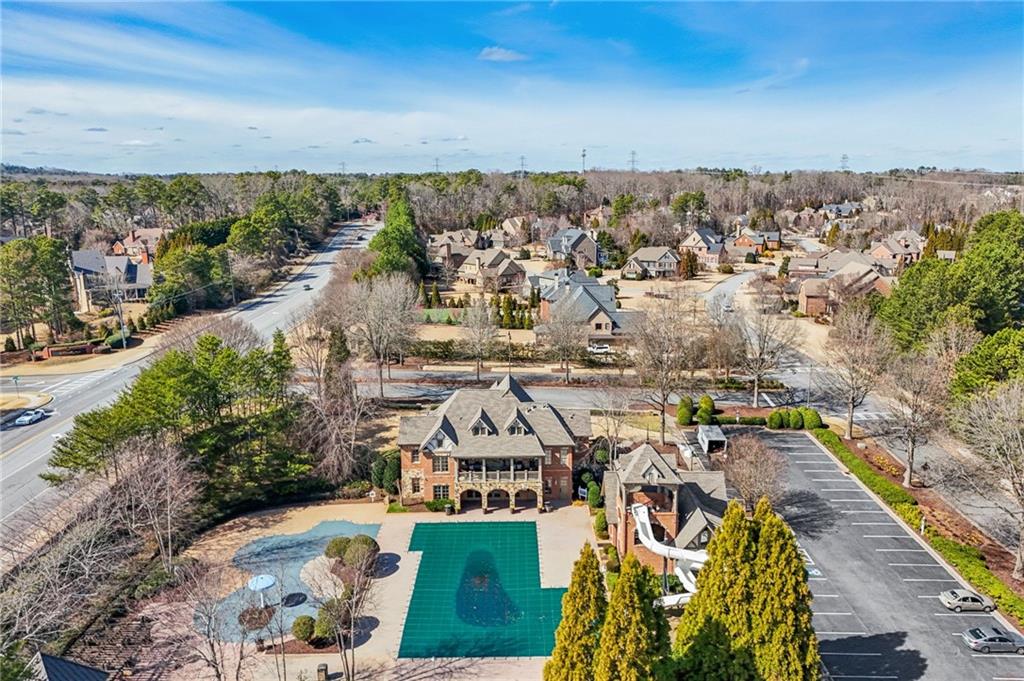 1416 Falkirk Lane NW