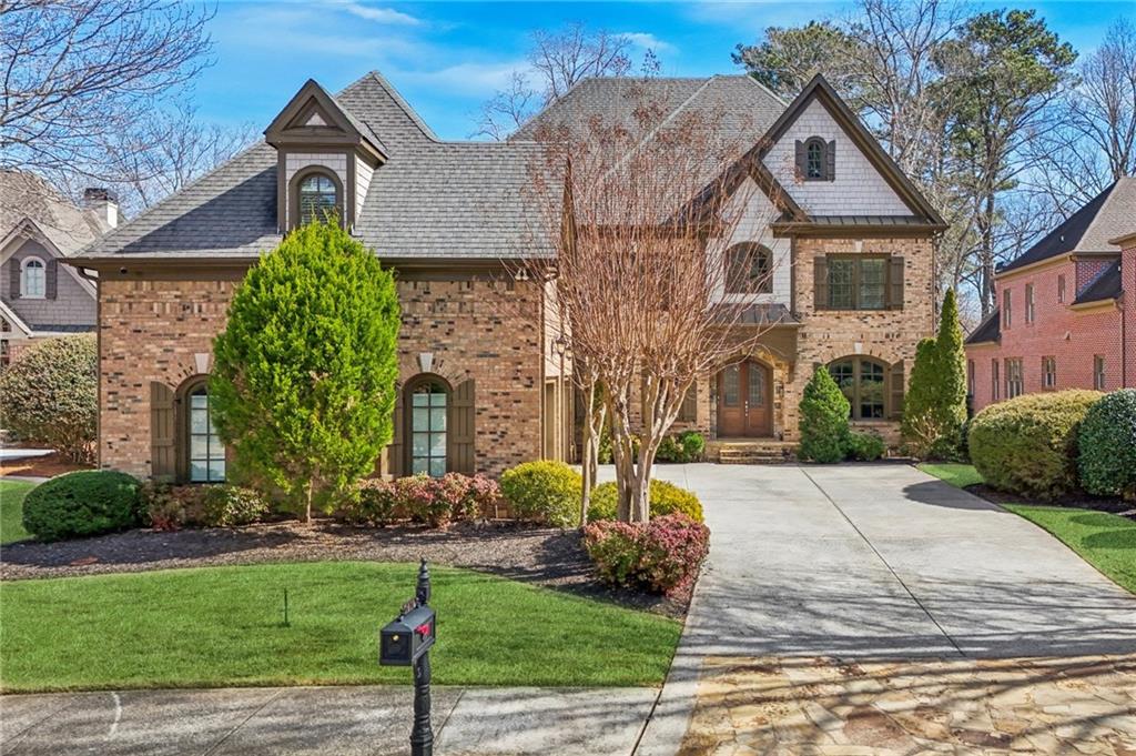 1416 Falkirk Lane NW