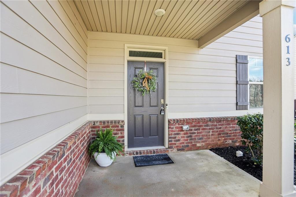 613 Sturbridge Court