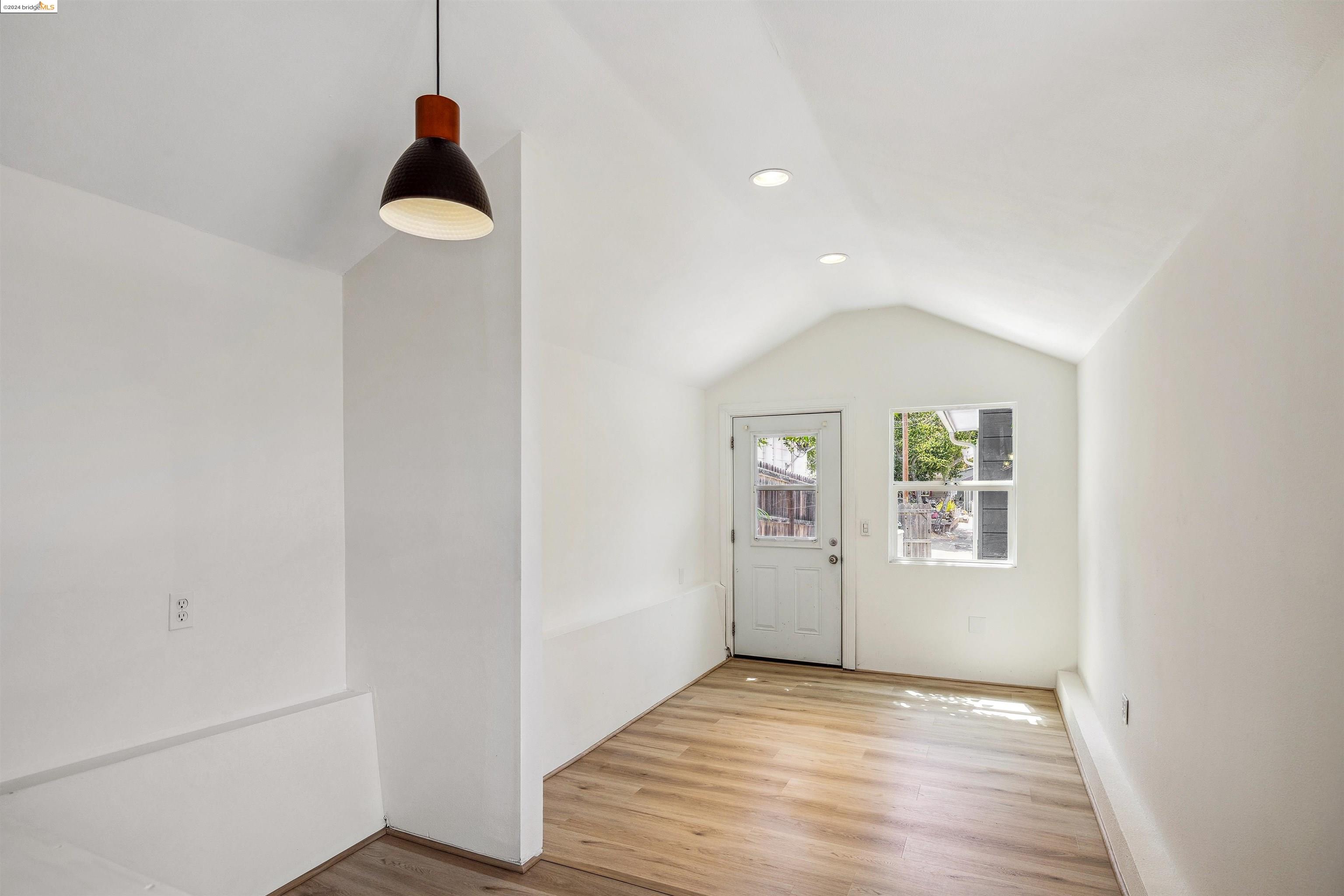 4163 Rifle Ln