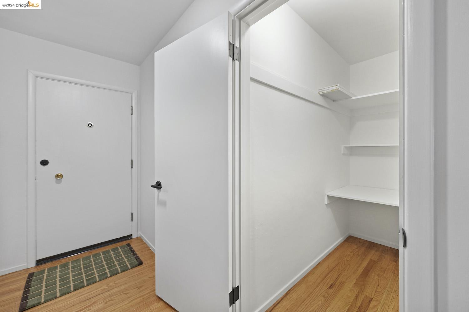 1515 Oxford Street # 3A