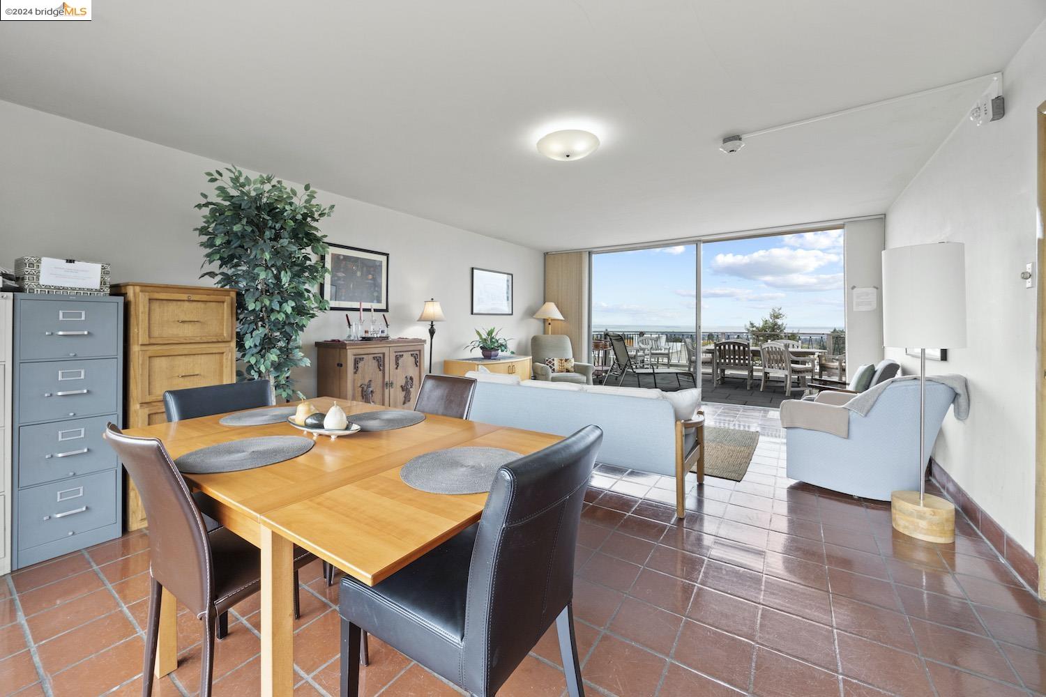 1515 Oxford Street # 3A