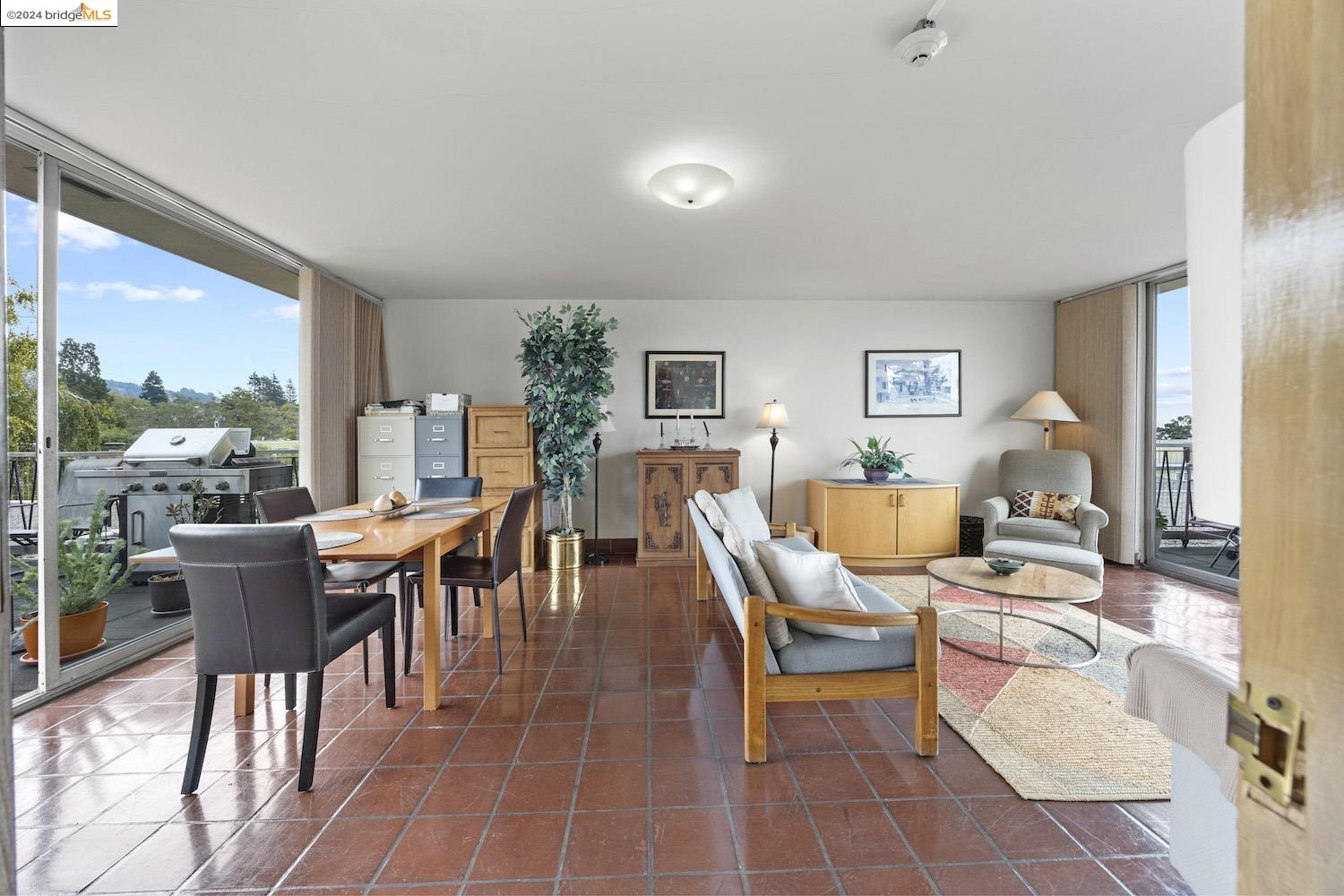 1515 Oxford Street # 3A