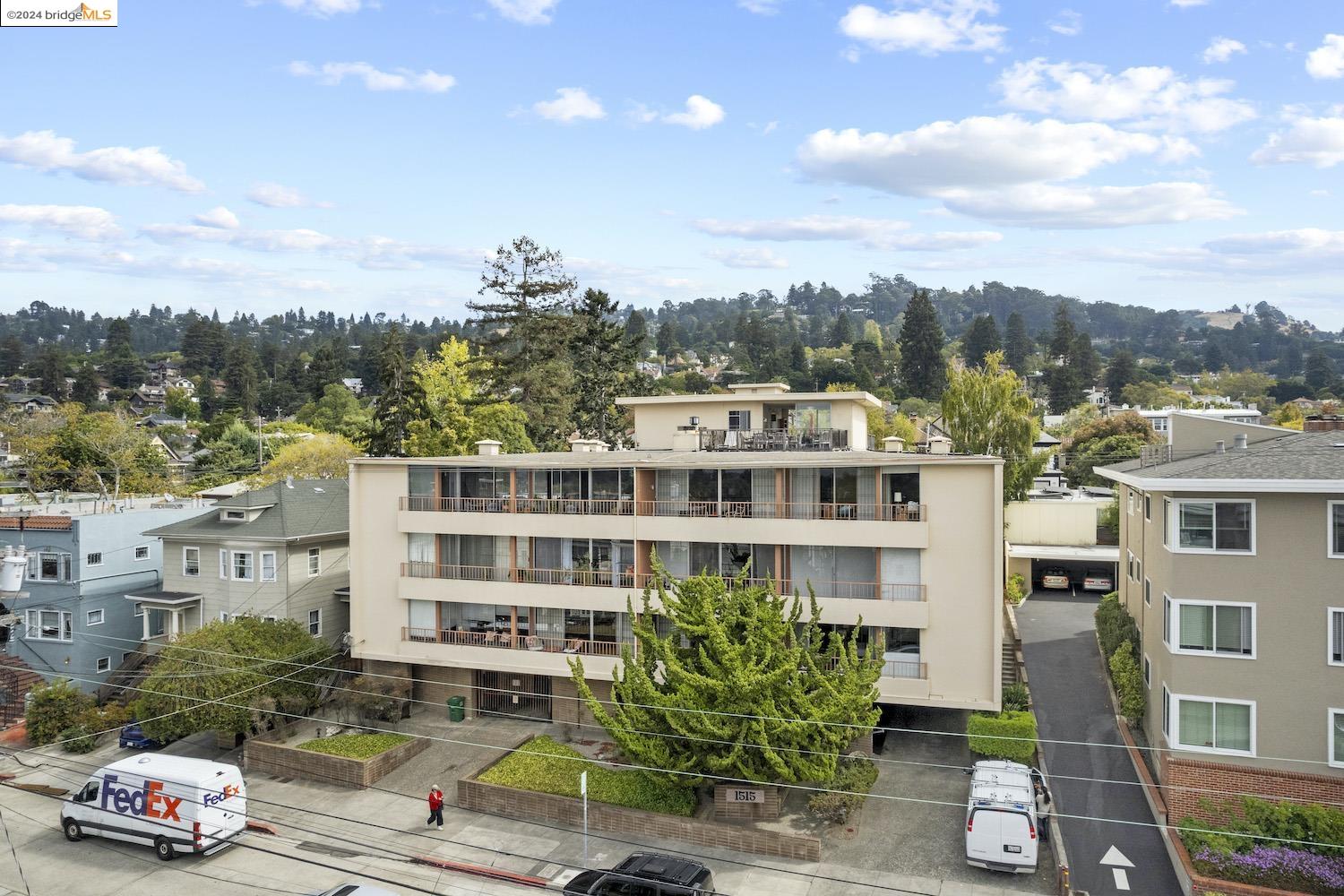 1515 Oxford Street # 3A