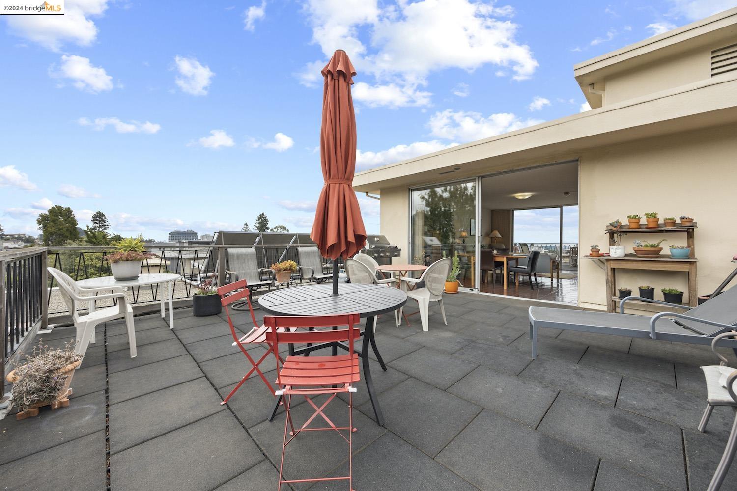 1515 Oxford Street # 3A