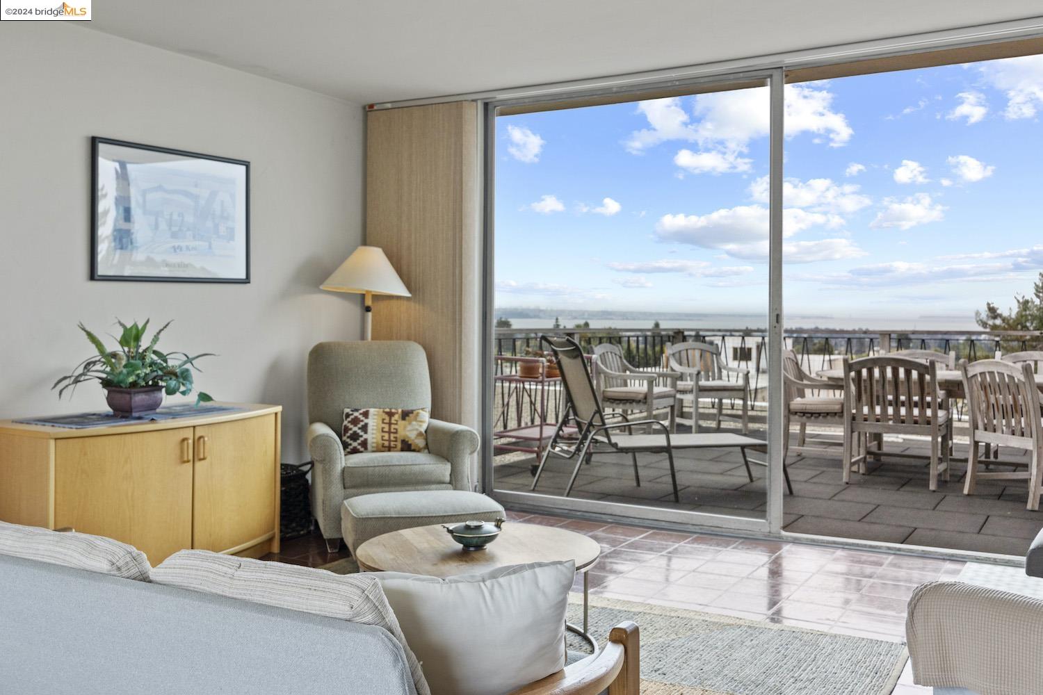 1515 Oxford Street # 3A