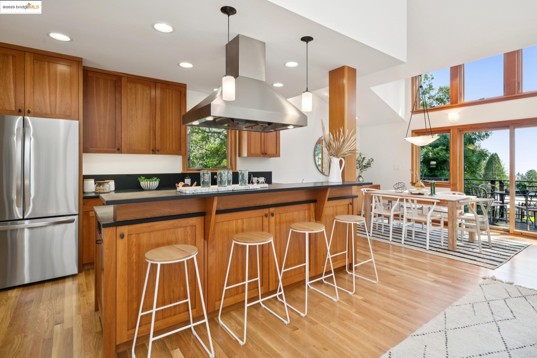 1346 Grizzly Peak Blvd