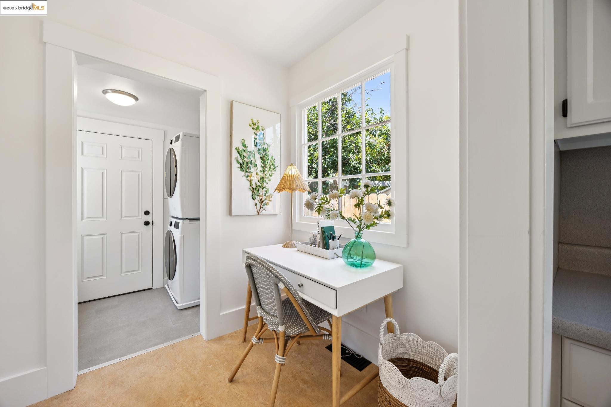 6501 Tremont