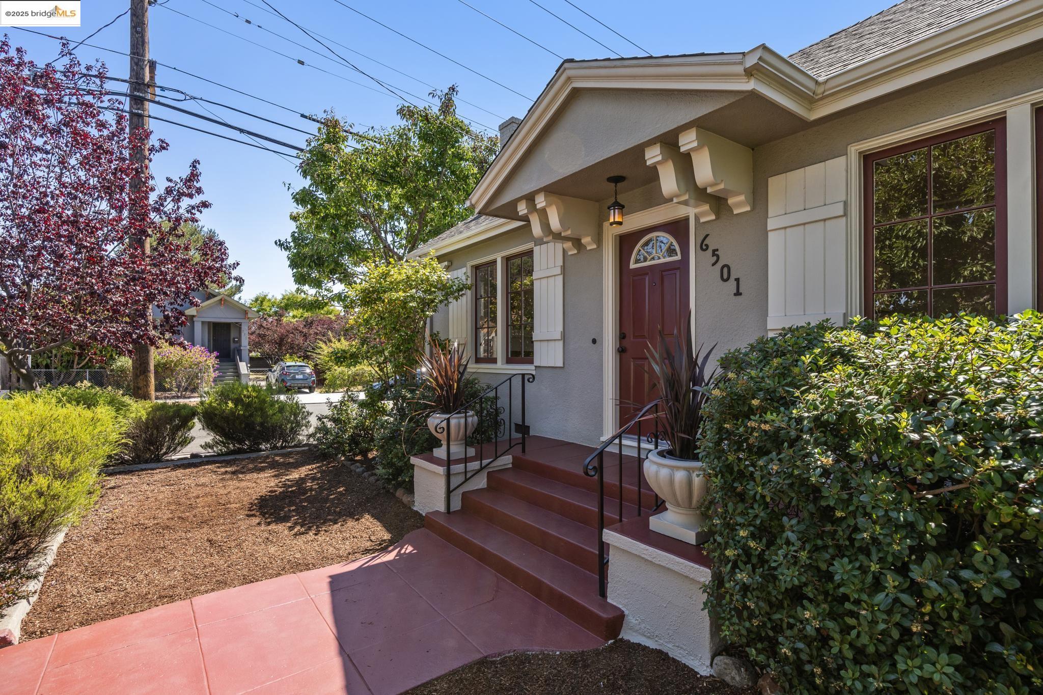 6501 Tremont