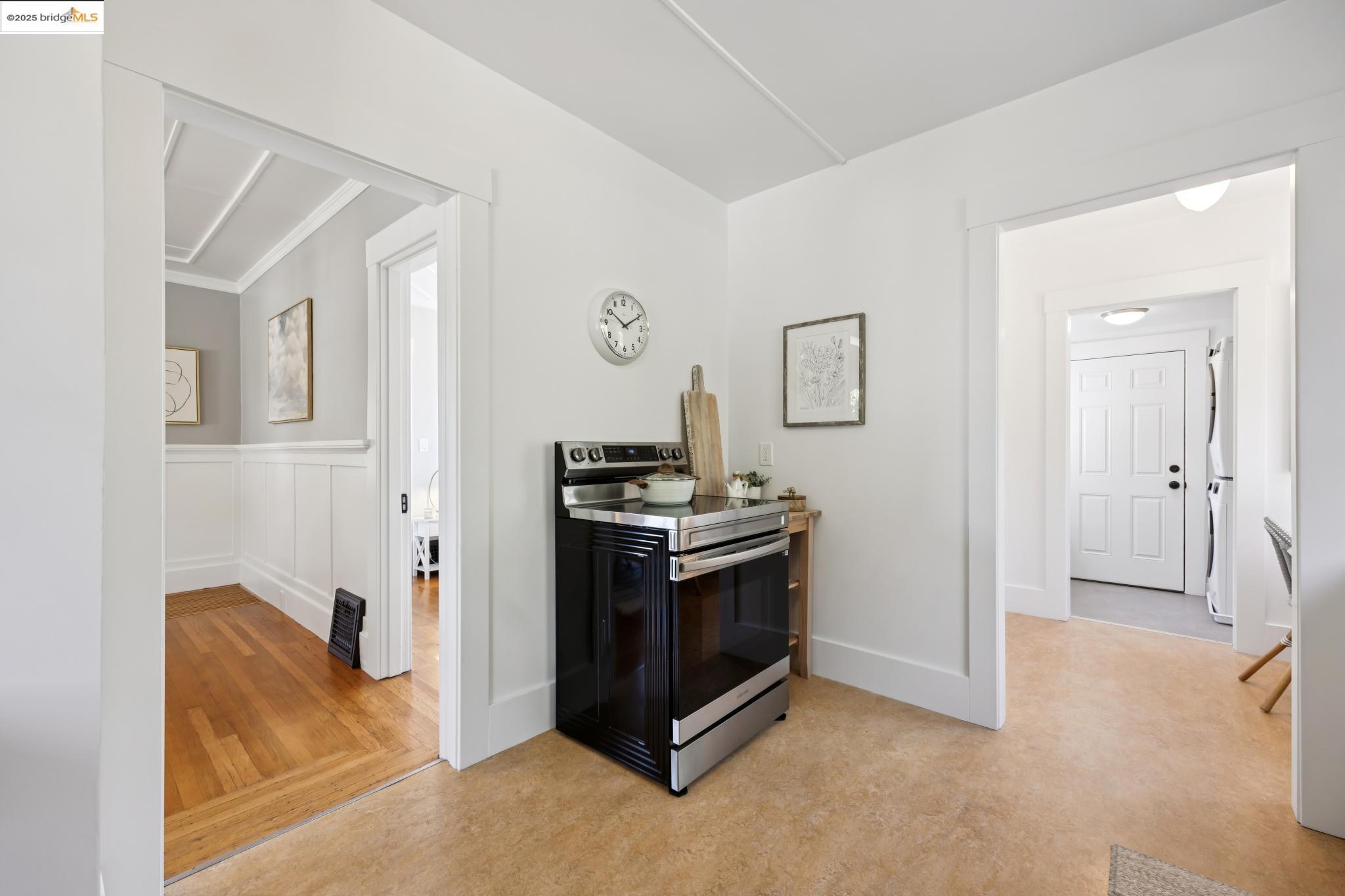 6501 Tremont