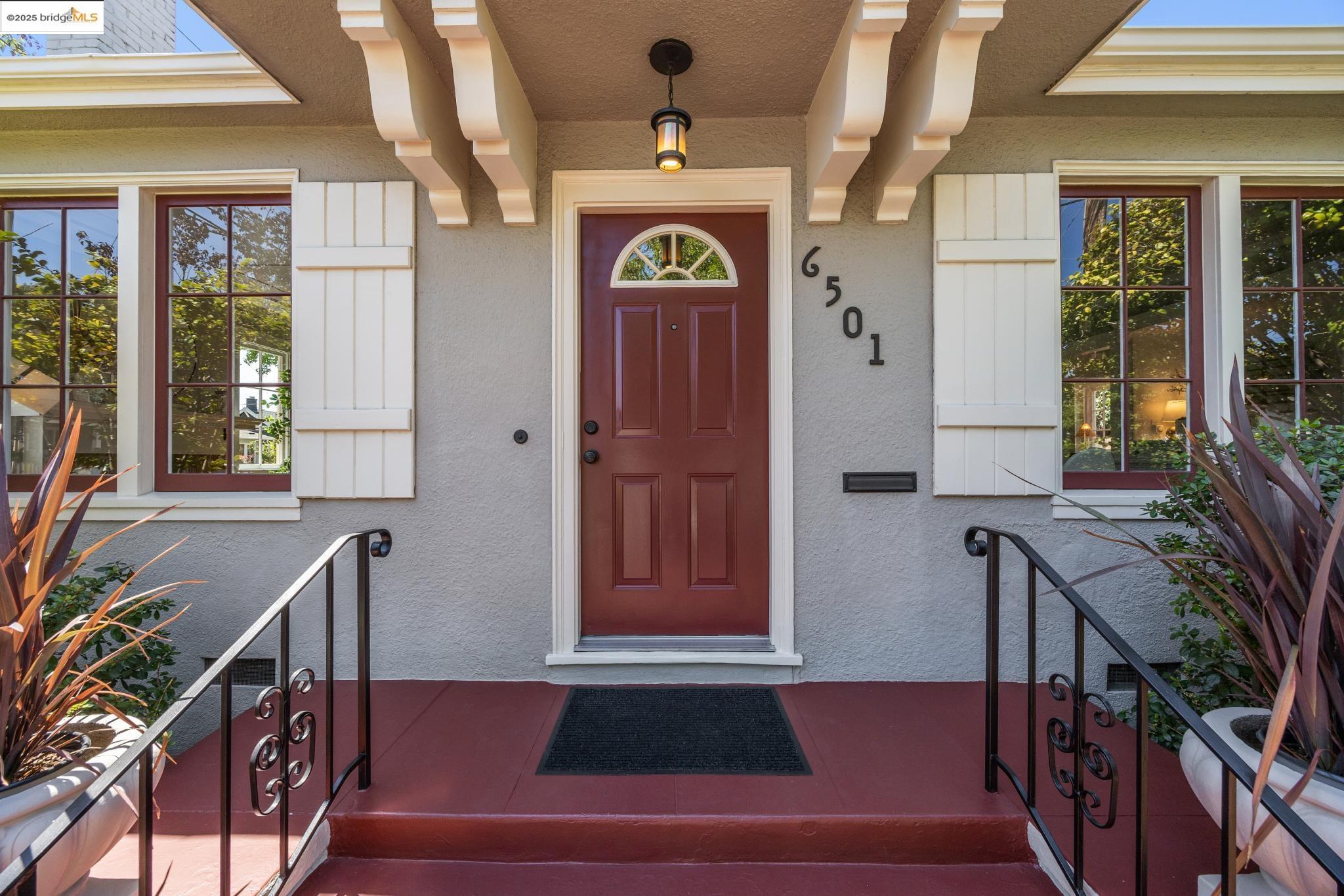6501 Tremont