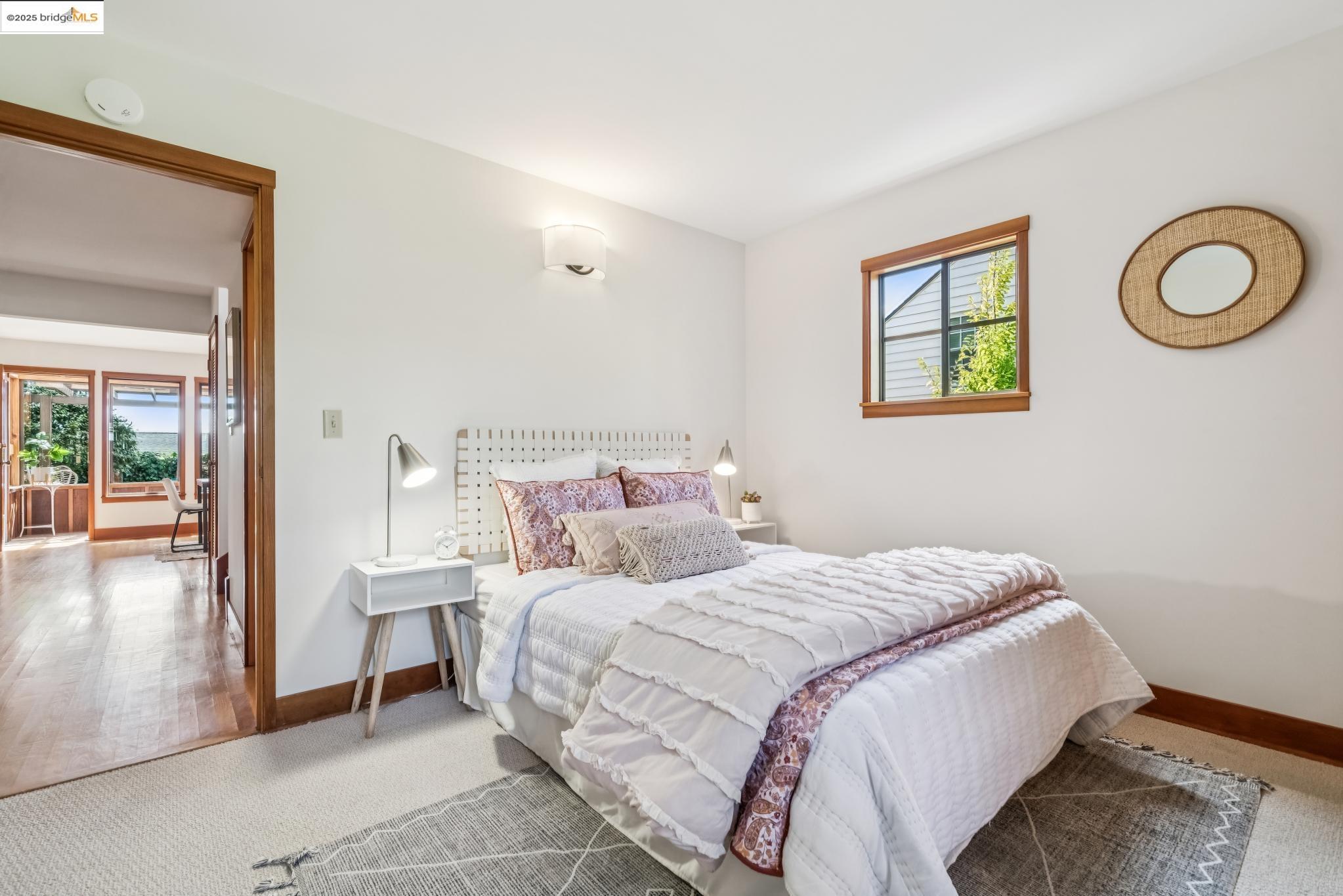 558 Woodmont Ave