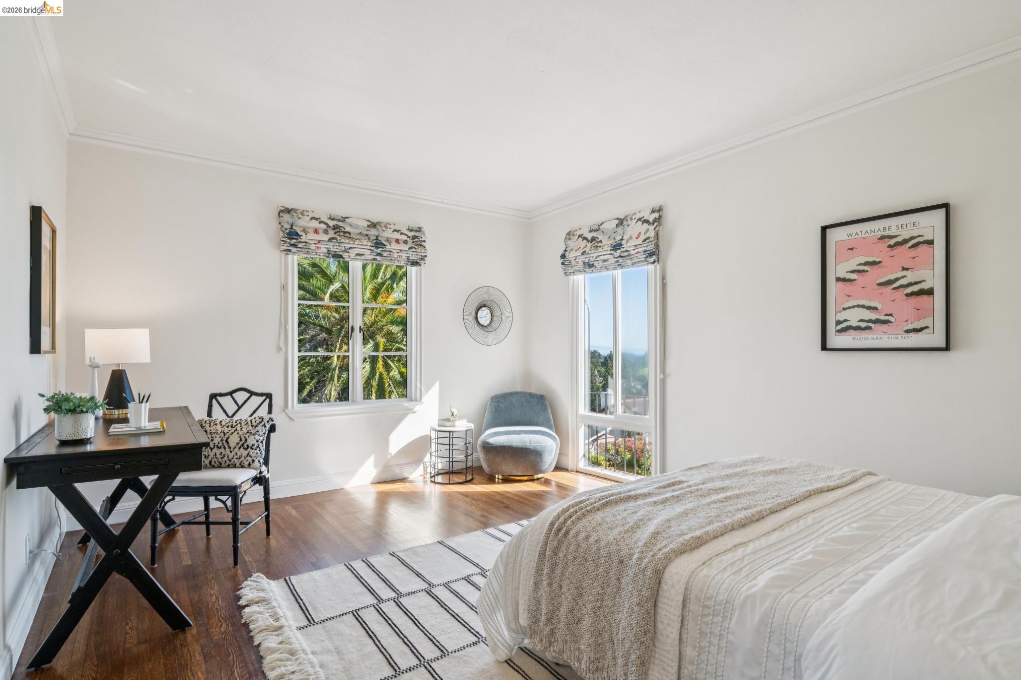 6080 Ocean View Drive
