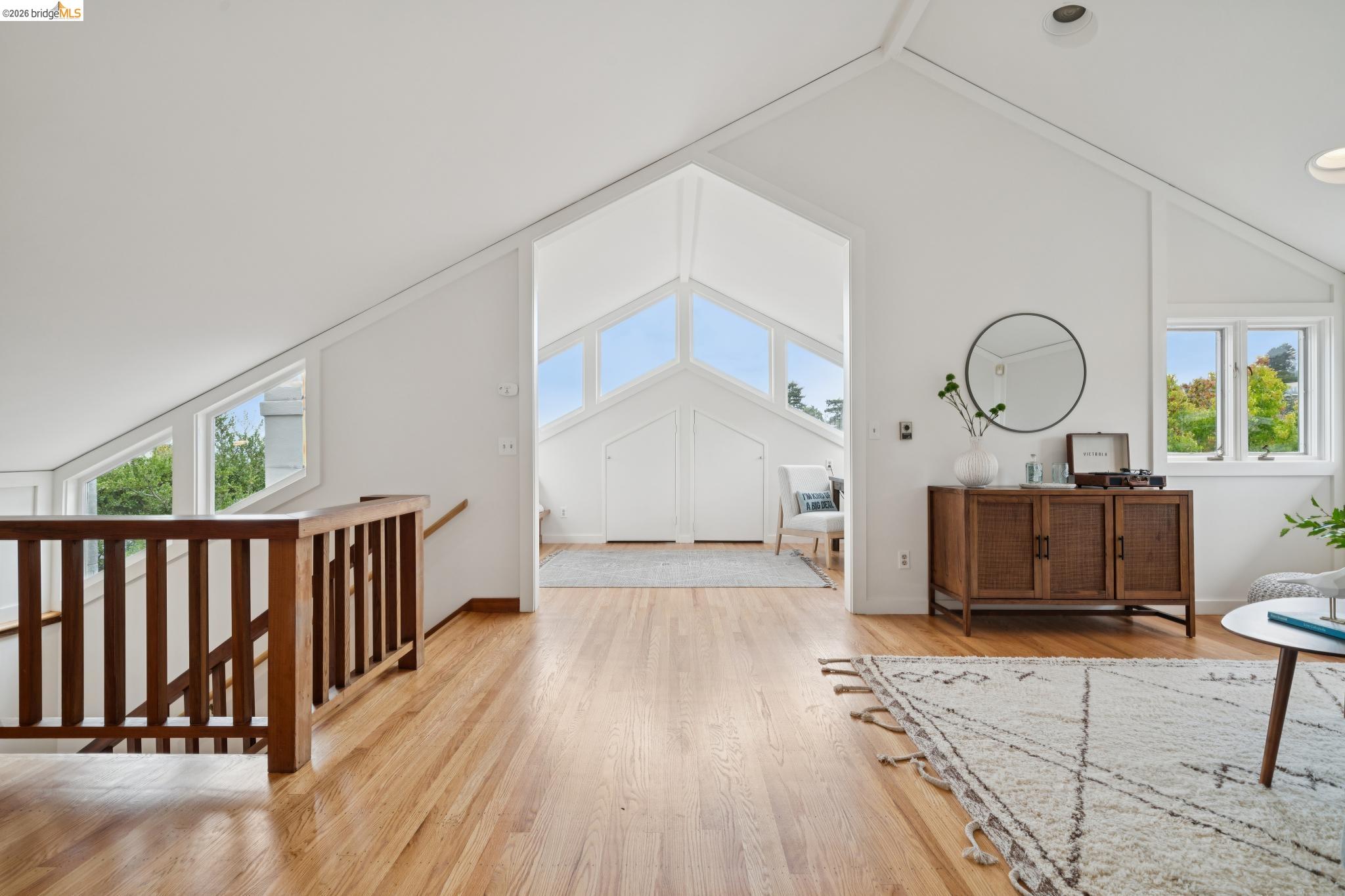 772 Vincente Ave