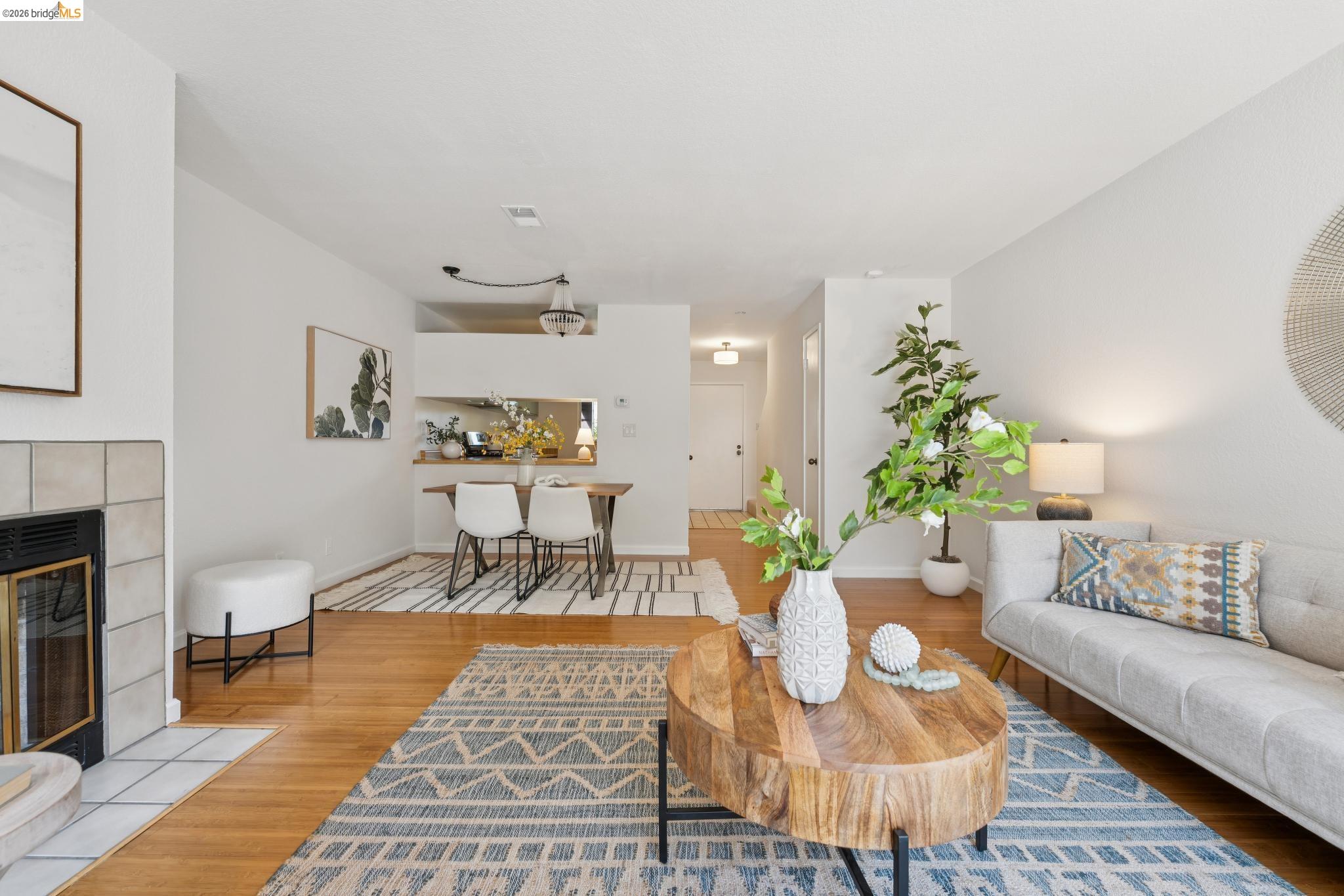 1806 Dwight Way Unit Unit: Address is Unit