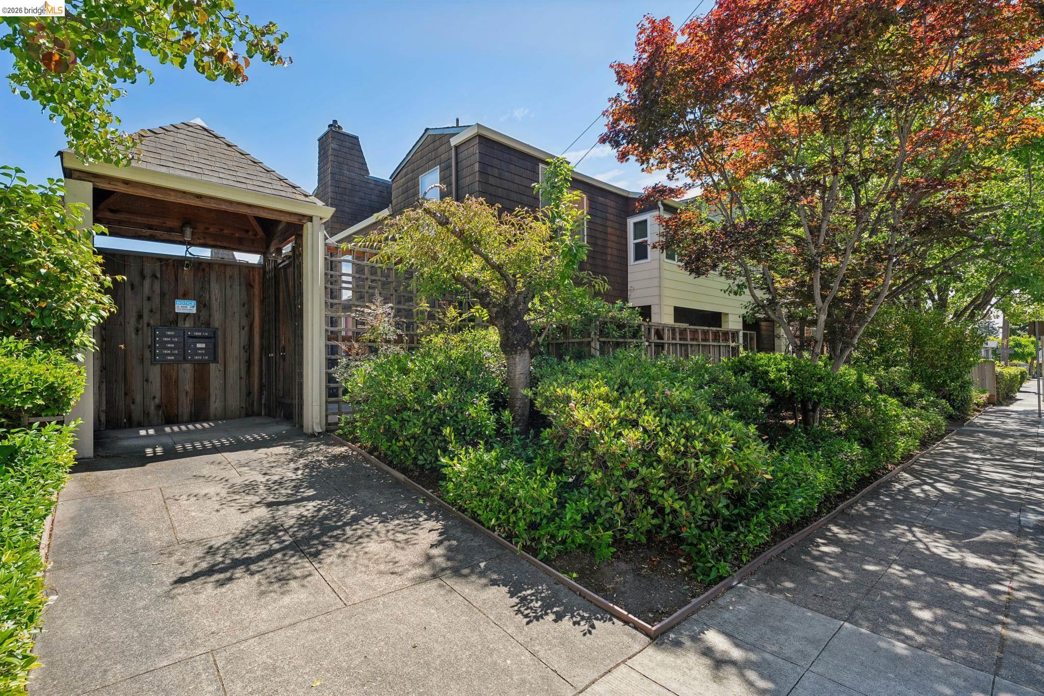 1806 Dwight Way Unit Unit: Address is Unit