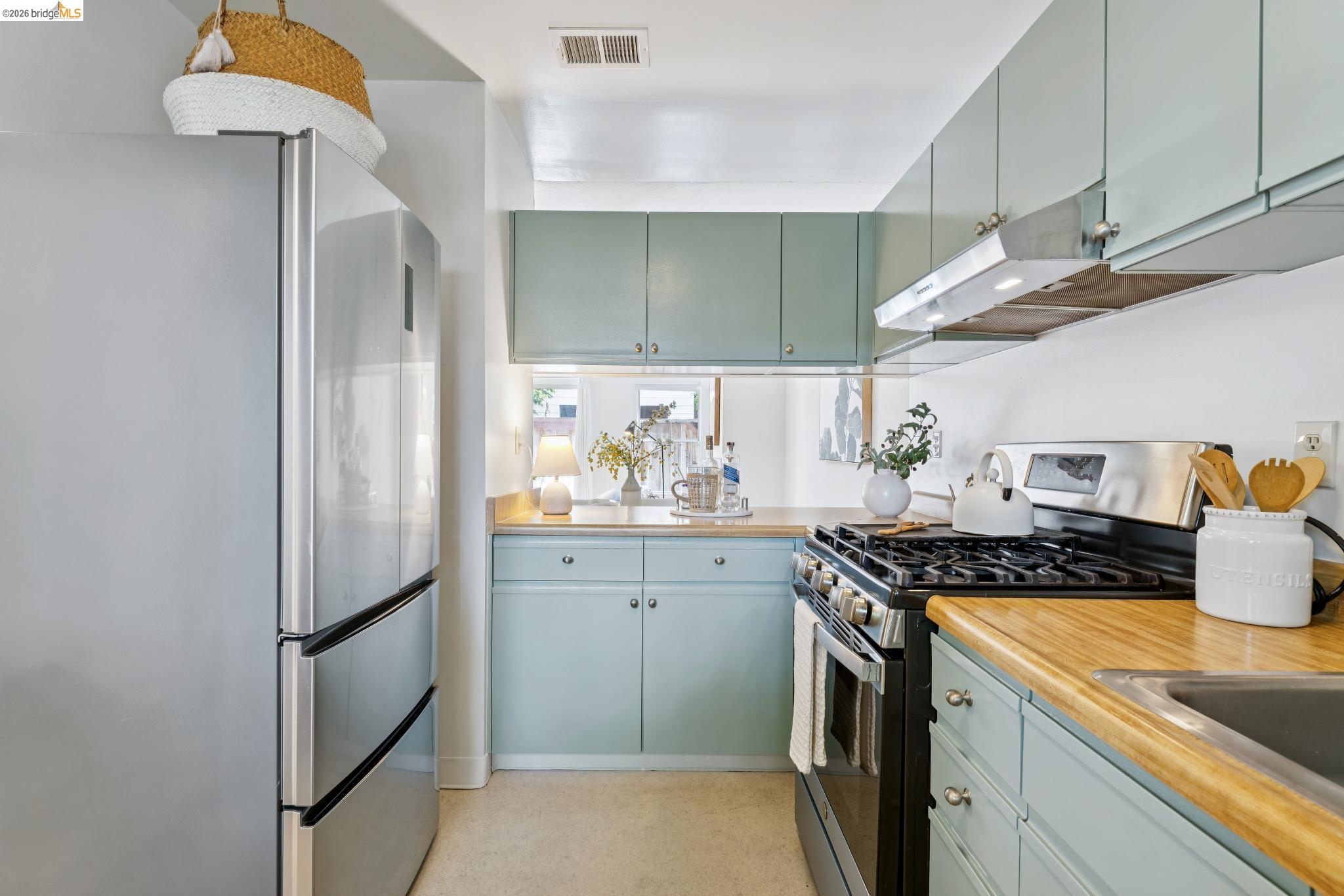 1806 Dwight Way Unit Unit: Address is Unit