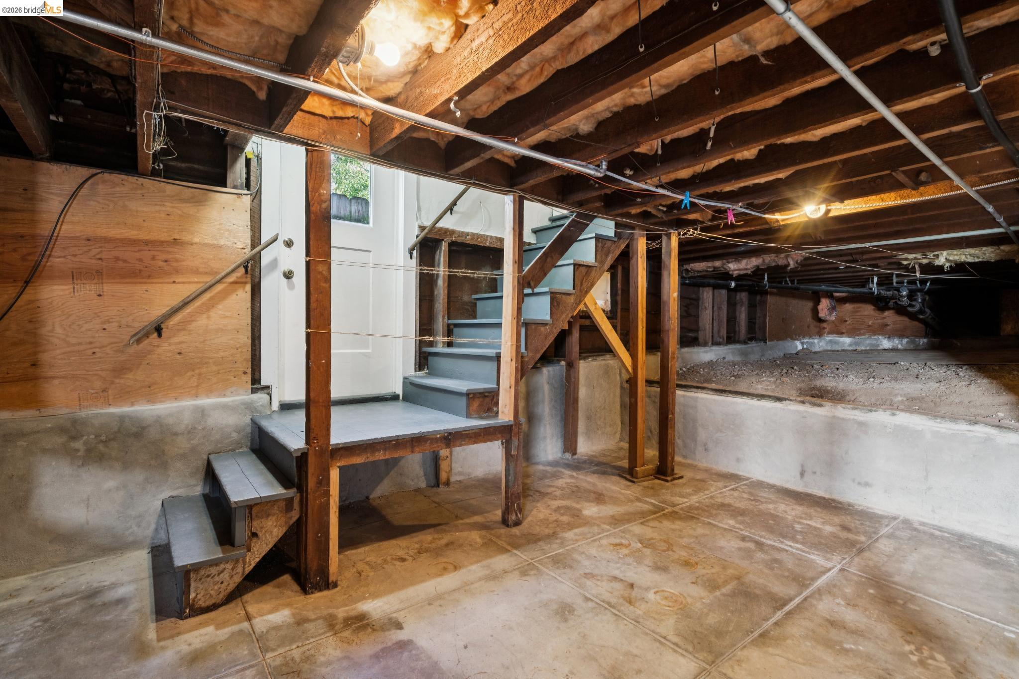 2707 Dana St