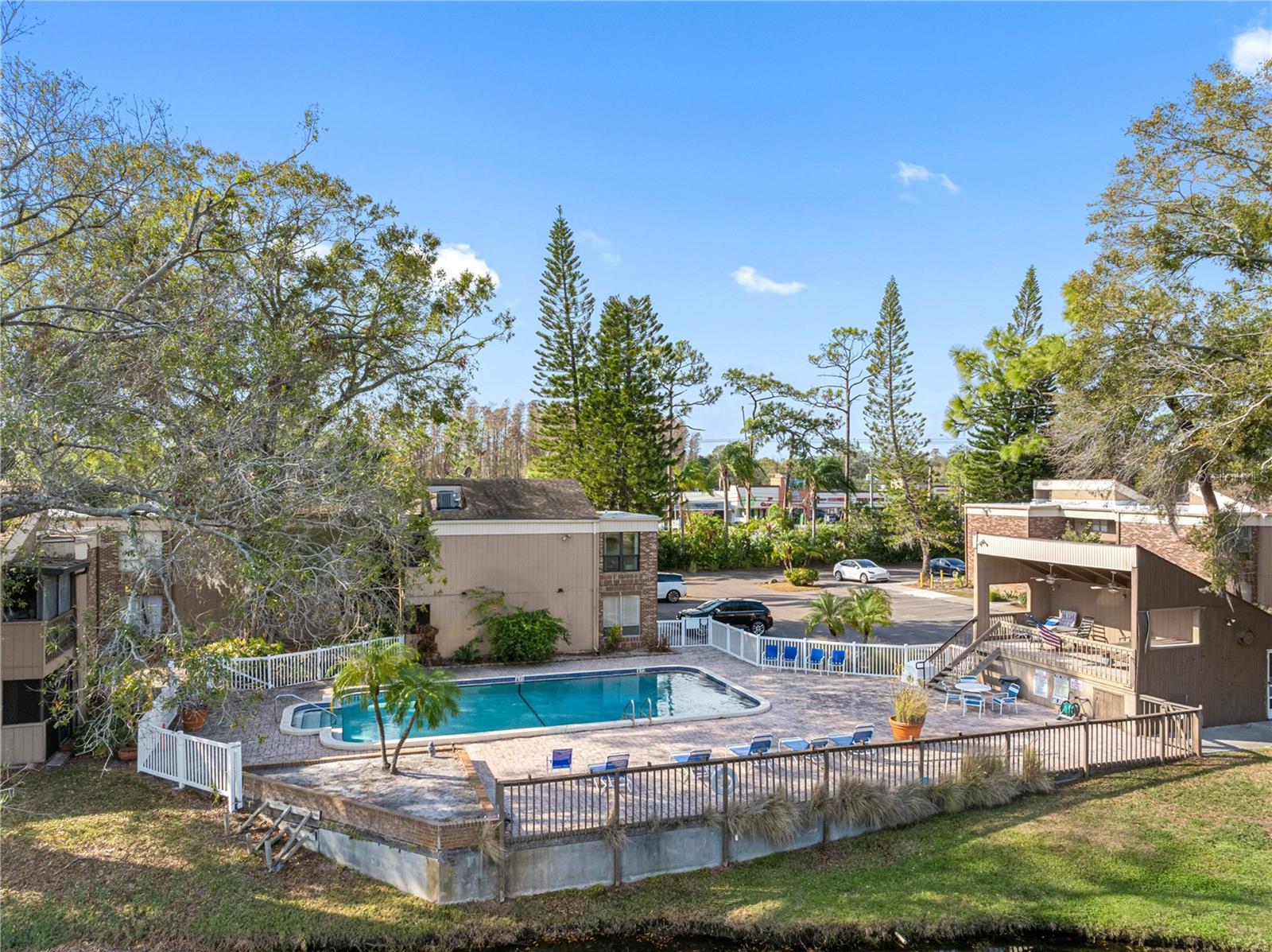 10455 CARROLLBROOK CT #213