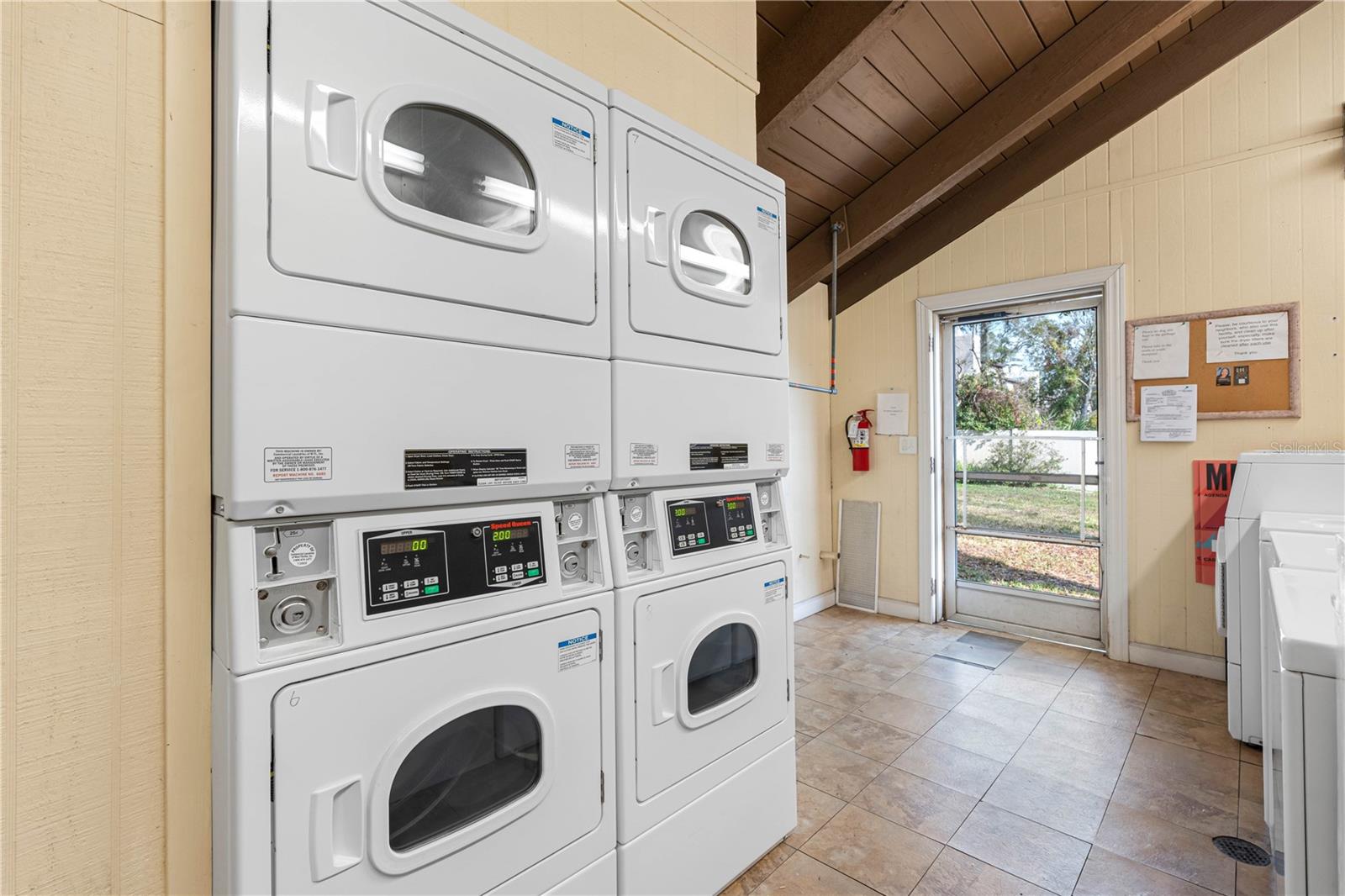 10455 CARROLLBROOK CT #213