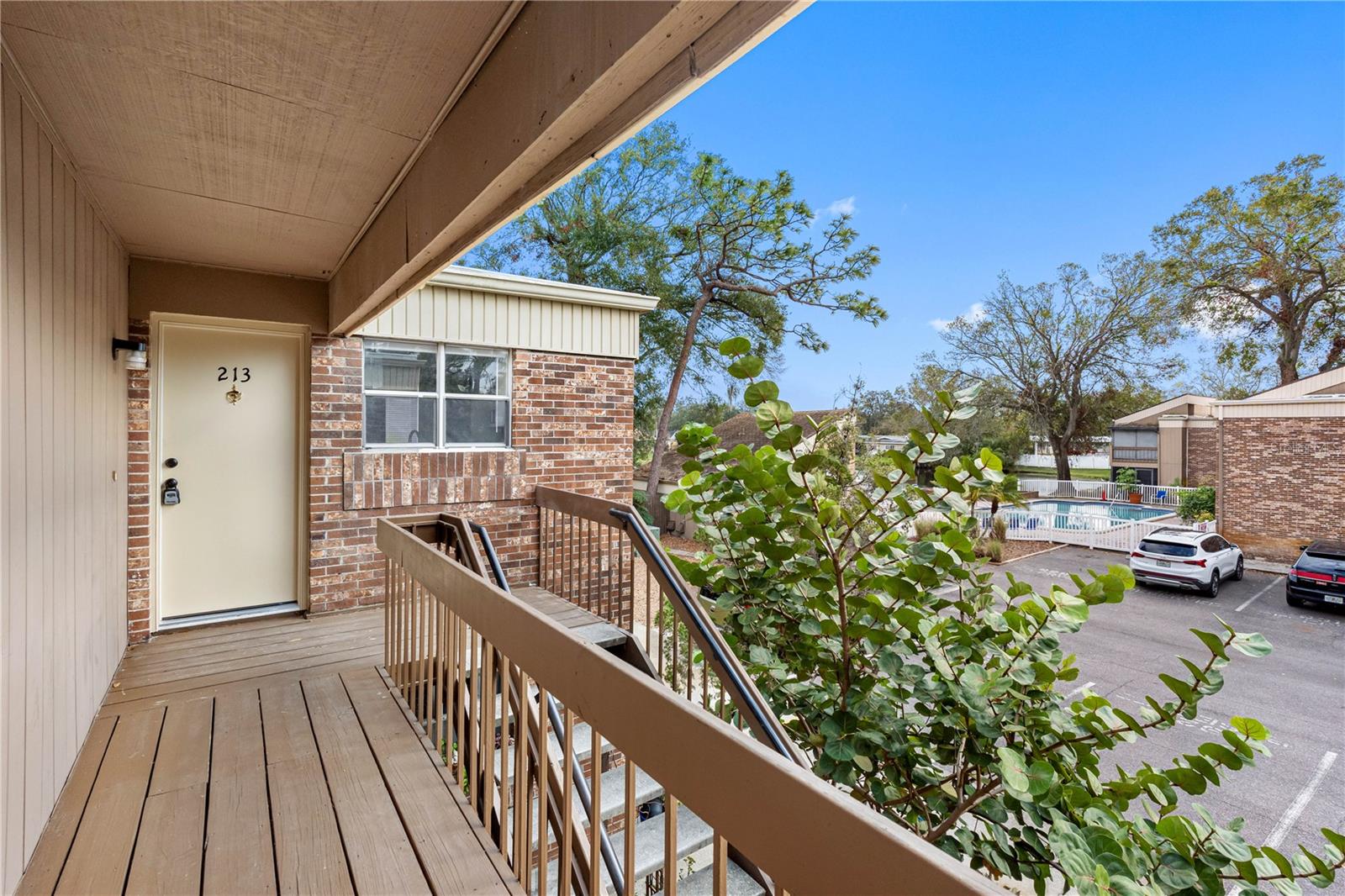 10455 CARROLLBROOK CT #213