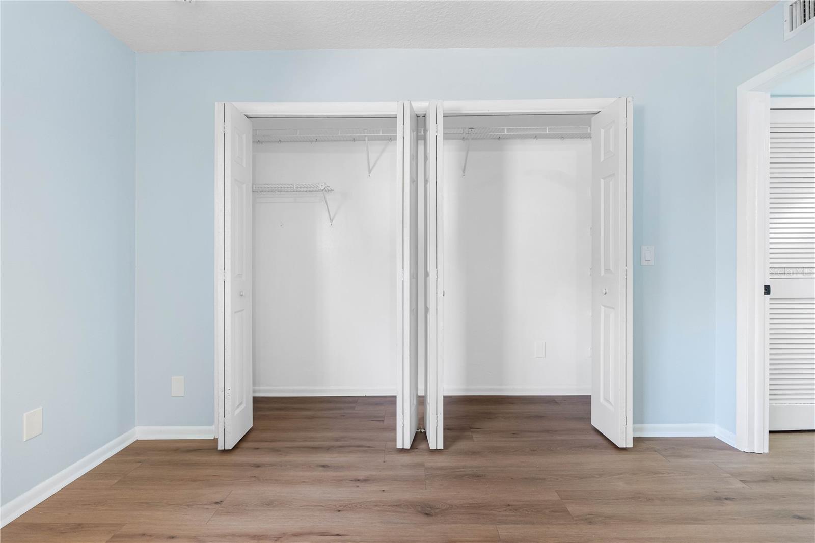 10455 CARROLLBROOK CT #213