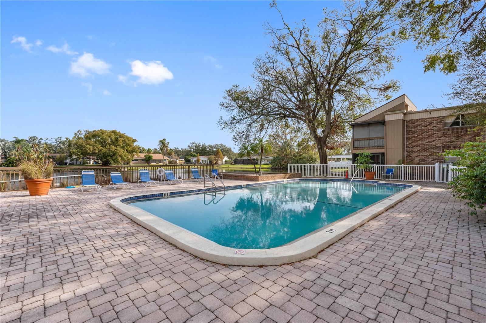 10455 CARROLLBROOK CT #213