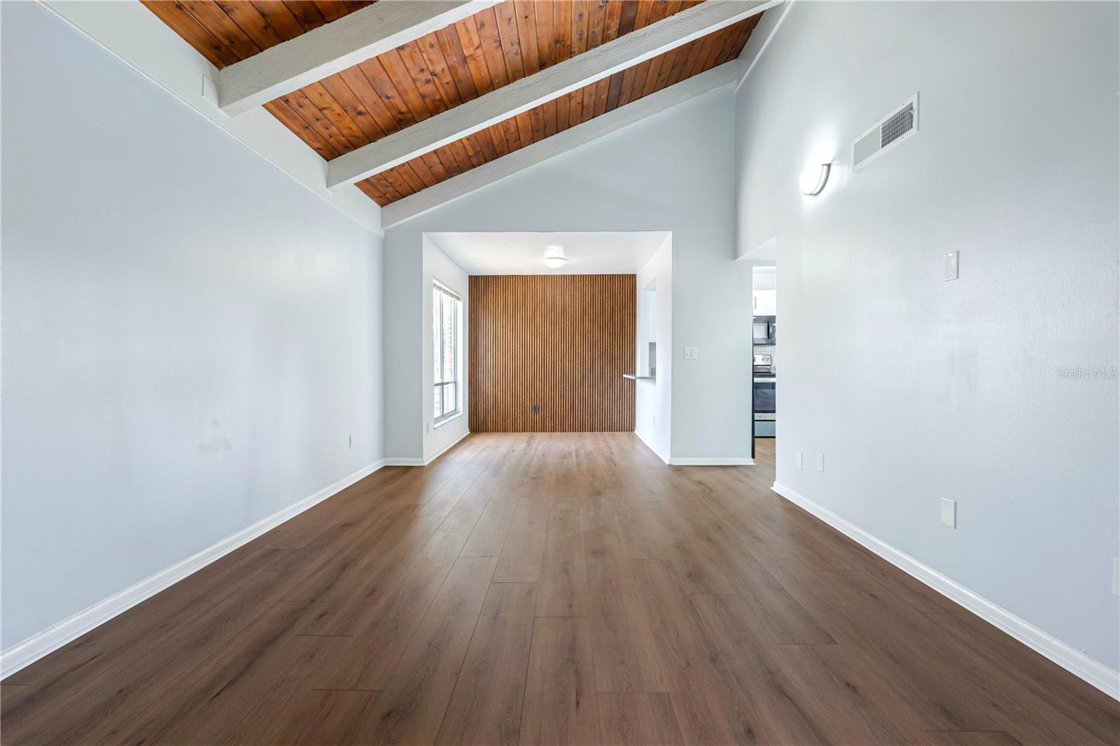 10455 CARROLLBROOK CT #213