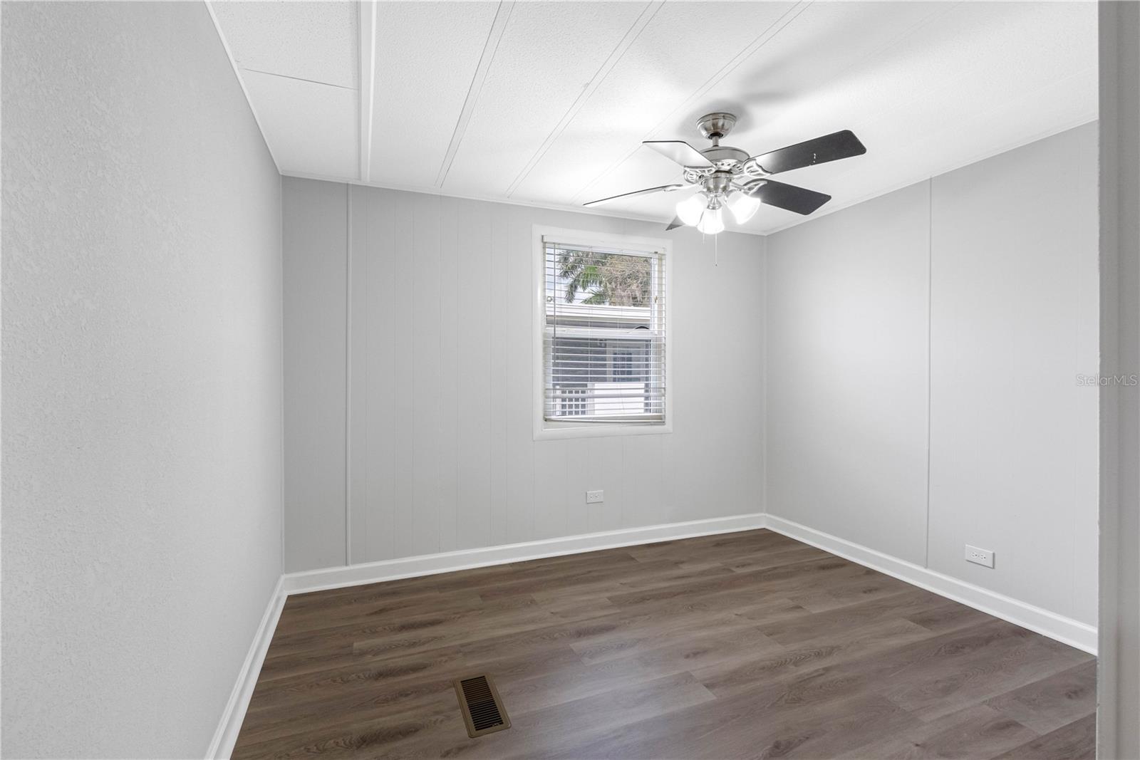 29250 US HIGHWAY 19 N #116