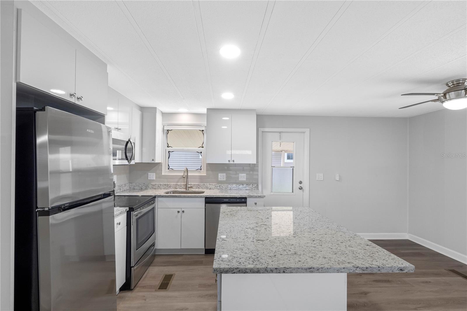 29250 US HIGHWAY 19 N #116