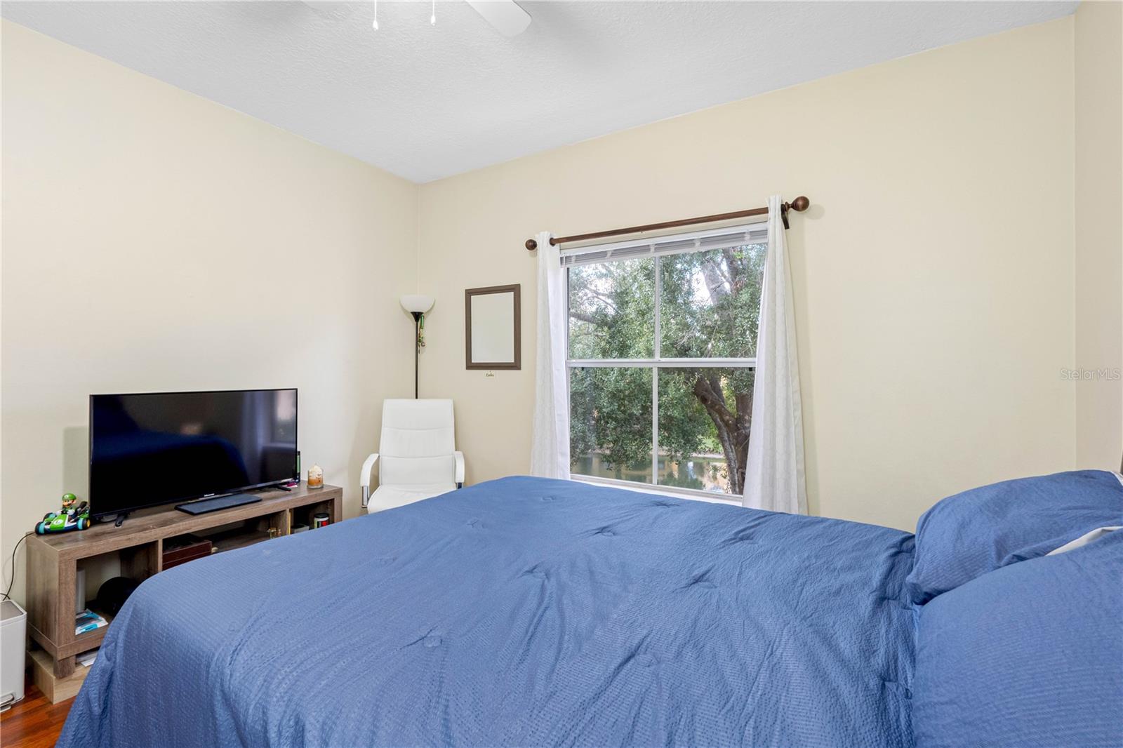 5608 PINNACLE HEIGHTS CIR #303